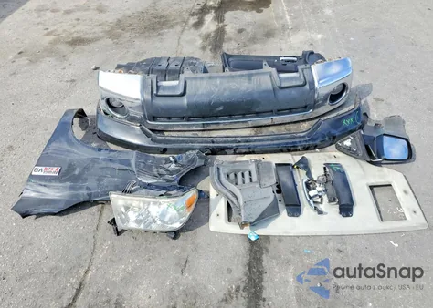 2013 Toyota Tundra Crewmax Limited z USA, uszkodzony, nr VIN 5TFHW5F11DX276974